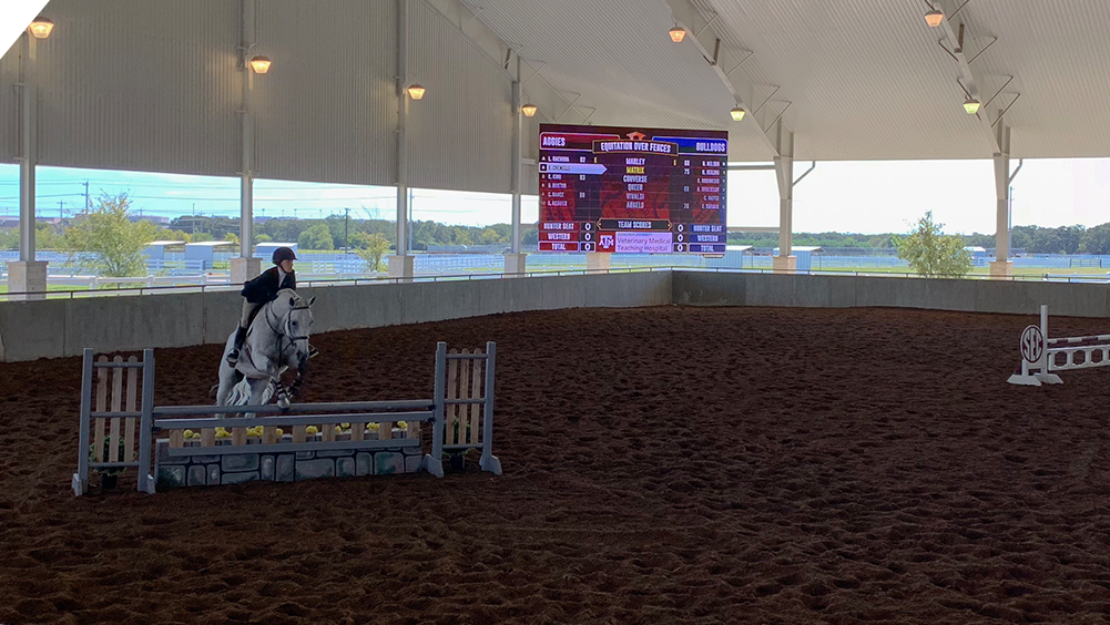 oW2717 LED Equestrian Video Scoreboard at Texas A&M University 2