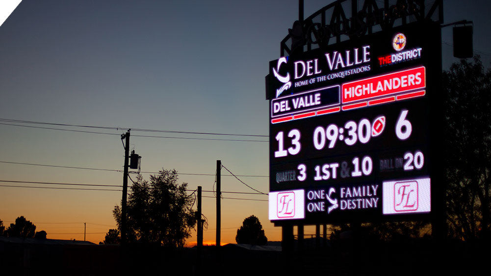 oW2619 Football LED Video Scoreboard at Del Valle High School